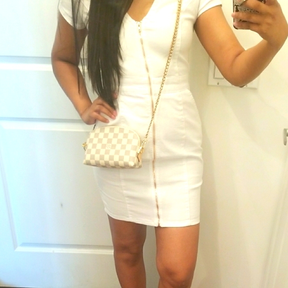 ***SOLD*** Authentic Louis Vuitton Cosmetic Pouch - Picture 10 of 16